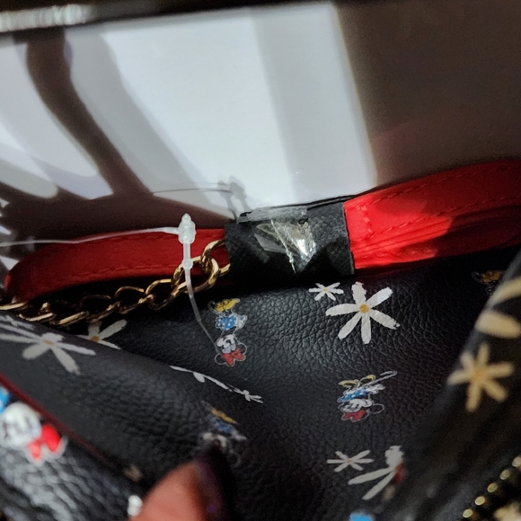 Disney Camera Crossbody Bag NWT. - Picture 6 of 9